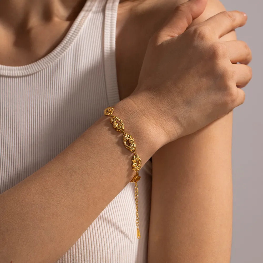 18K Gold-Plated Textured Chain Link Bracelet