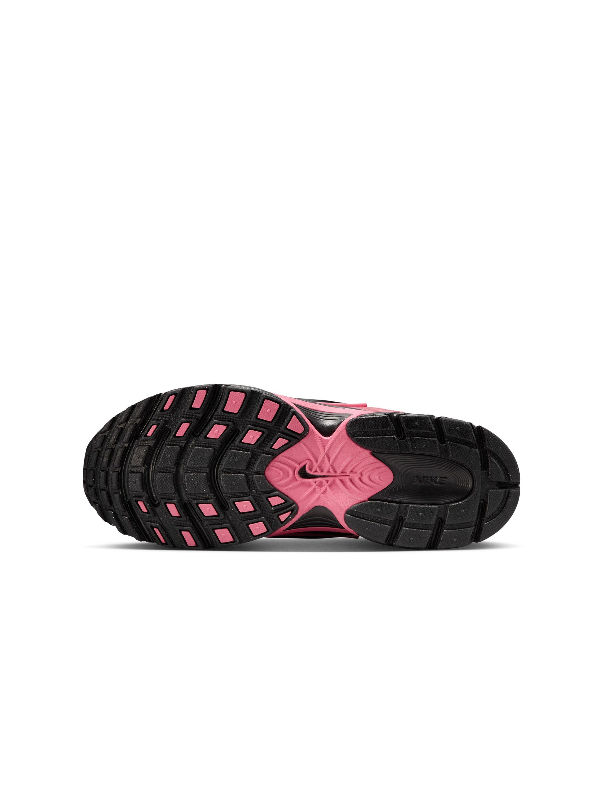 Nike Womens V5 Runner - Black/Peony