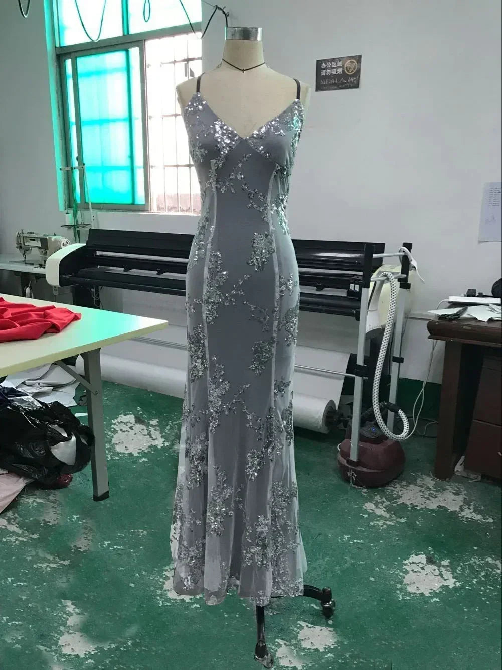 Women Dresses Sleeveless V Neck Pullover Sequins Party Dress Vestidos Formal Floor Length Sexy Wrap Breast Backless Slim