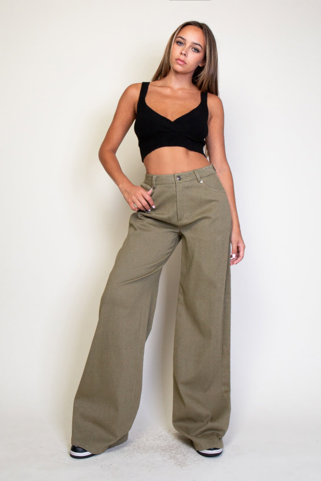 Star Embroidery Wide Leg Pants
