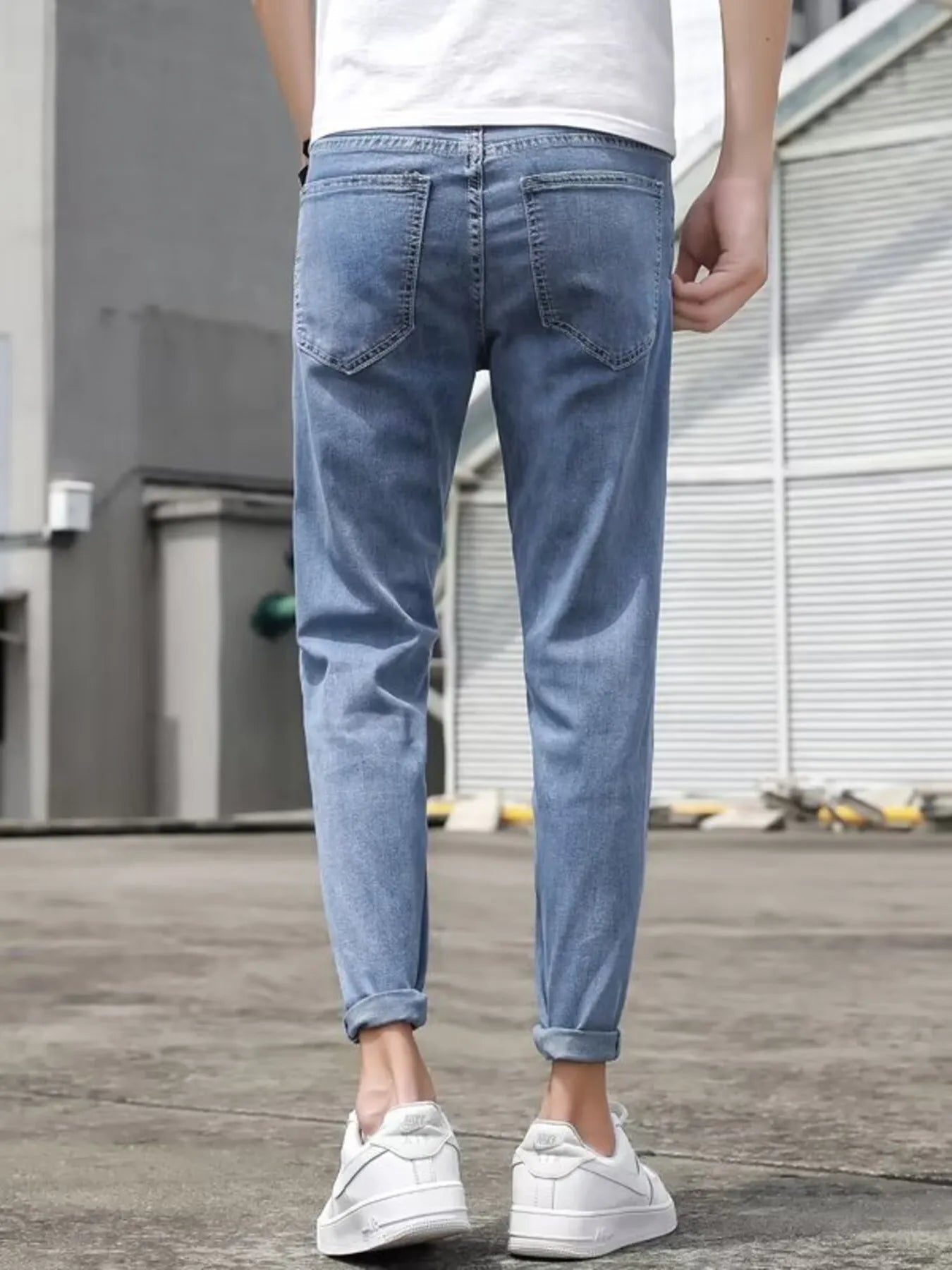Men's Slim-Fit Wash Jeans
