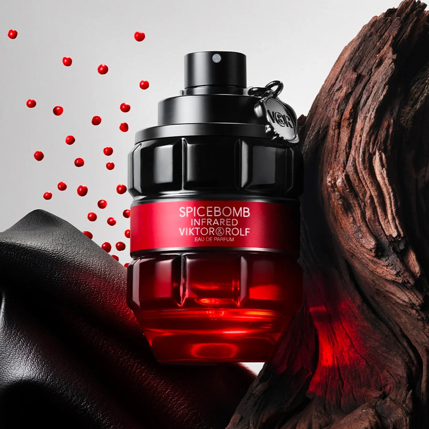 VIKTOR & ROLF Spicebomb Infrared 3.0 oz EDP for men